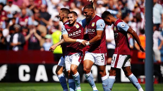 加纳乔夏窗恐离开曼联！转会时间问题，与阿莫林有芥蒂态度两遭警告加纳乔离开曼联恐是时间问题！将帅芥蒂已深，阿莫林两次警告其态度。